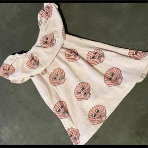 Hugo loves tiki seashell dress size 18-24m